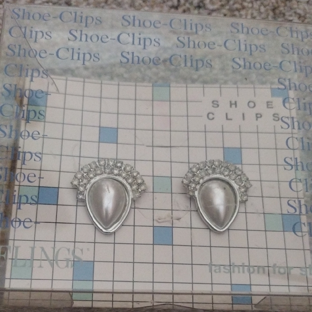 Silver and Pearl Shoe Clips